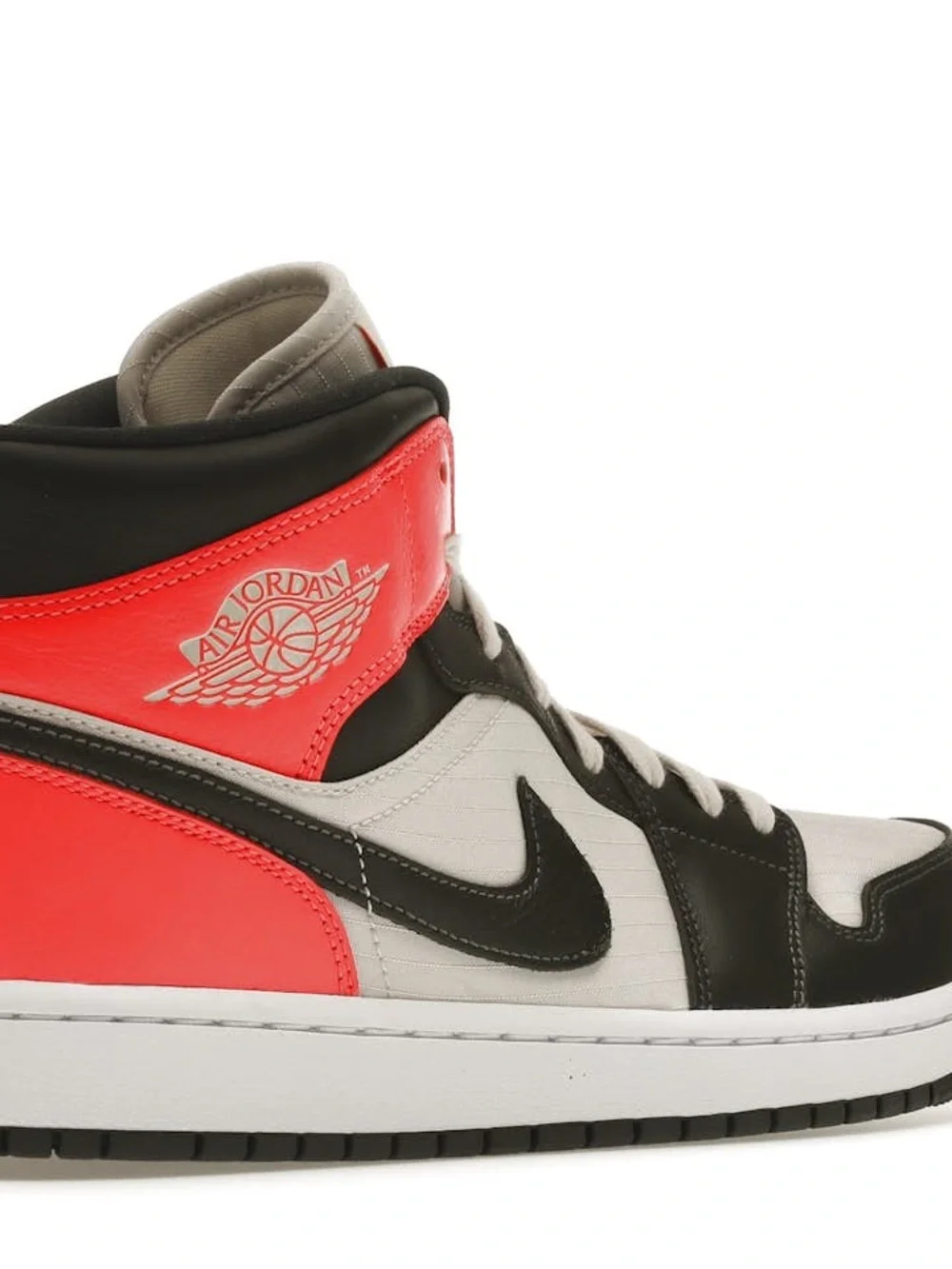 Air Jordan 1 Mid SE Light Orewood Brown DQ6078-100